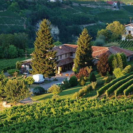 Cadgal - Tenuta Valdivilla Santo Stefano Belbo Bagian luar foto