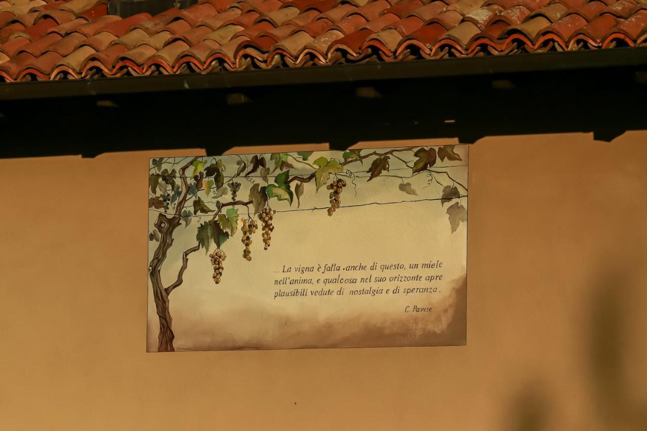 Cadgal - Tenuta Valdivilla Santo Stefano Belbo Bagian luar foto